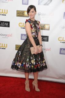 Marion Cotillard feet photo thumbnail