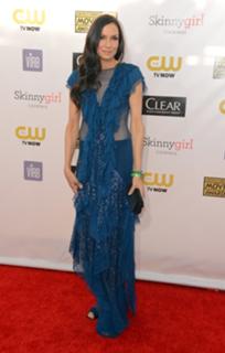 Famke Janssen feet photo thumbnail