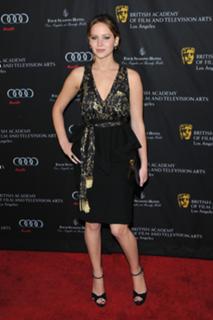 Jennifer Lawrence feet photo thumbnail