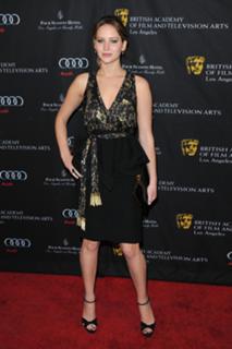 Jennifer Lawrence feet photo thumbnail