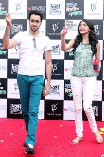 Anushka Sharma feet photo thumbnail