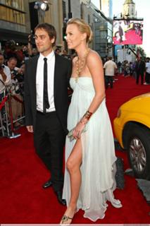 Charlize Theron feet photo thumbnail
