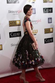 Marion Cotillard feet photo thumbnail