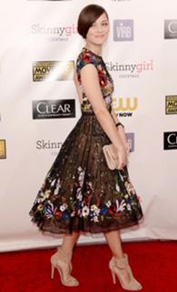 Marion Cotillard feet photo thumbnail