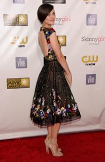 Marion Cotillard feet photo thumbnail
