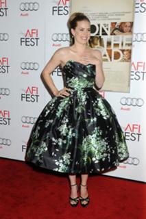 Amy Adams feet photo thumbnail