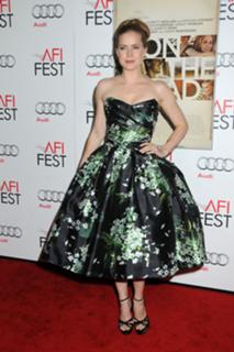 Amy Adams feet photo thumbnail