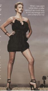 Charlize Theron feet photo thumbnail