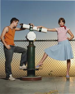 Mandy Moore feet photo thumbnail