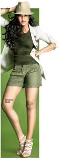 Sonakshi Sinha feet photo thumbnail