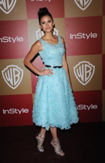 Nina Dobrev feet photo thumbnail