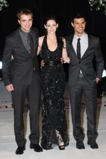 Kristen Stewart feet photo thumbnail