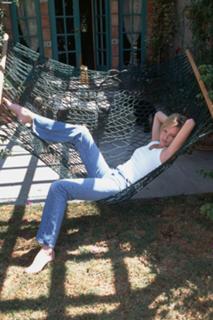 Charlize Theron feet photo thumbnail