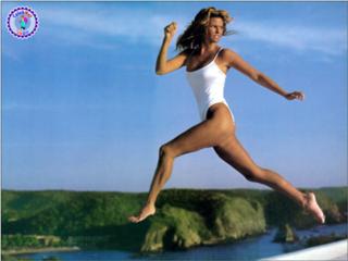 Christie Brinkley feet photo thumbnail