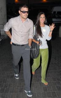 Megan Fox feet photo thumbnail