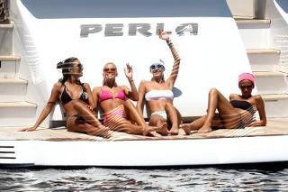 Federica Nargi feet photo thumbnail