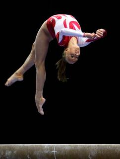 Nastia Liukin feet photo thumbnail