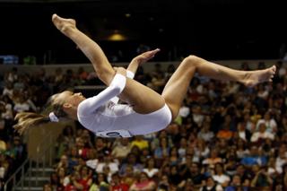 Nastia Liukin feet photo thumbnail