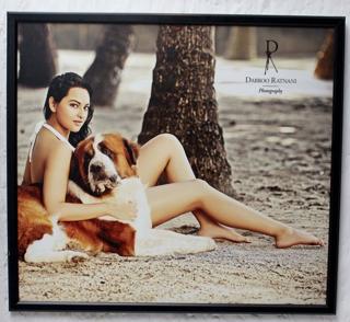 Sonakshi Sinha feet photo thumbnail