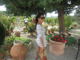 Brie Garcia feet photo thumbnail