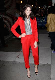 Ashley Greene feet photo thumbnail