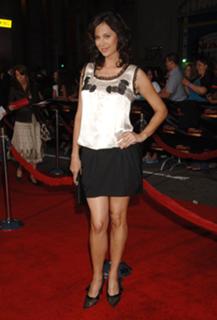 Catherine Bell feet photo thumbnail