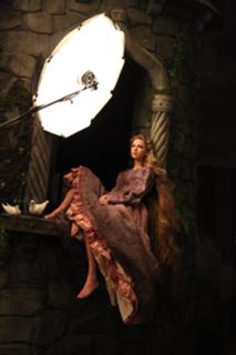 Taylor Swift feet photo thumbnail