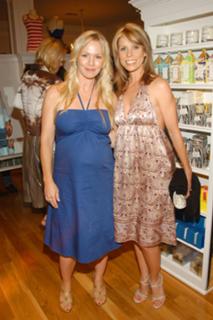 Jennie Garth feet photo thumbnail
