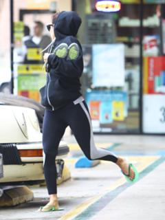 Eva Longoria feet photo thumbnail
