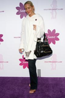 Maria Bello feet photo thumbnail