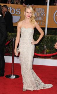 Naomi Watts feet photo thumbnail