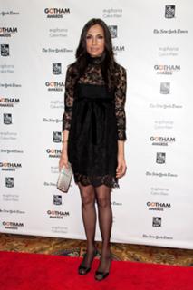 Famke Janssen feet photo thumbnail