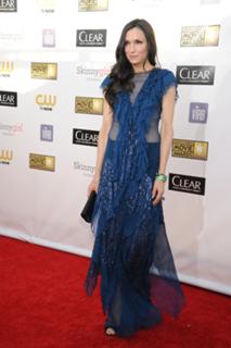 Famke Janssen feet photo thumbnail
