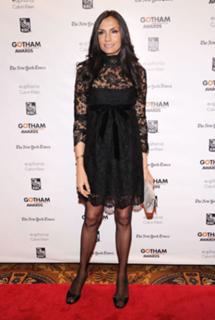 Famke Janssen feet photo thumbnail