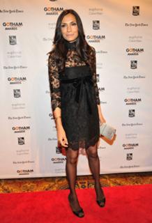 Famke Janssen feet photo thumbnail