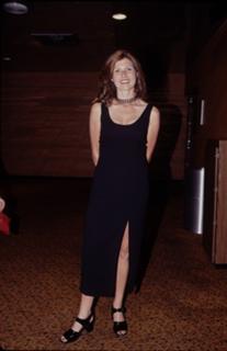 Connie Britton feet photo thumbnail
