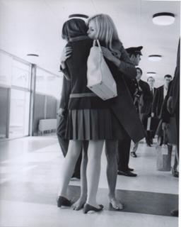 Brigitte Bardot feet photo thumbnail
