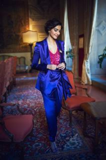 Sonam Kapoor feet photo thumbnail