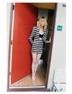 Emma Stone feet photo thumbnail