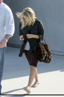 Ashley Olsen feet photo thumbnail