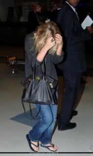 Ashley Olsen feet photo thumbnail