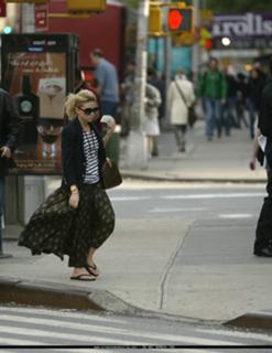 Ashley Olsen feet photo thumbnail