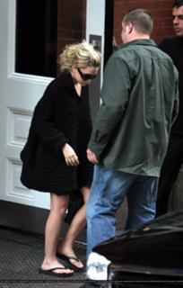 Ashley Olsen feet photo thumbnail