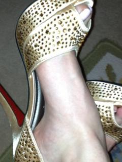 Heidi Montag feet photo thumbnail