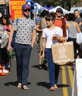 Sophia Bush feet photo thumbnail