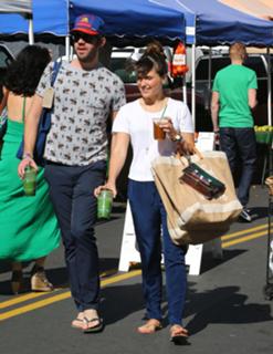 Sophia Bush feet photo thumbnail