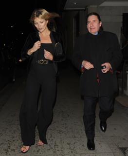 Kate Moss feet photo thumbnail