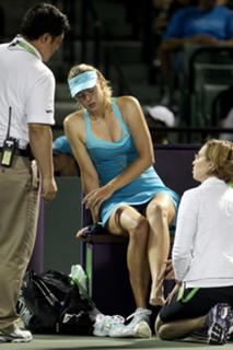 Maria Sharapova feet photo thumbnail