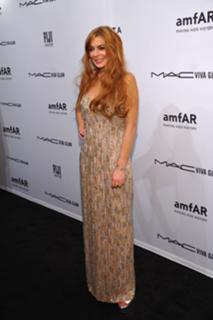 Lindsay Lohan feet photo thumbnail