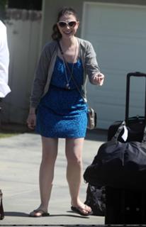 Michelle Trachtenberg feet photo thumbnail